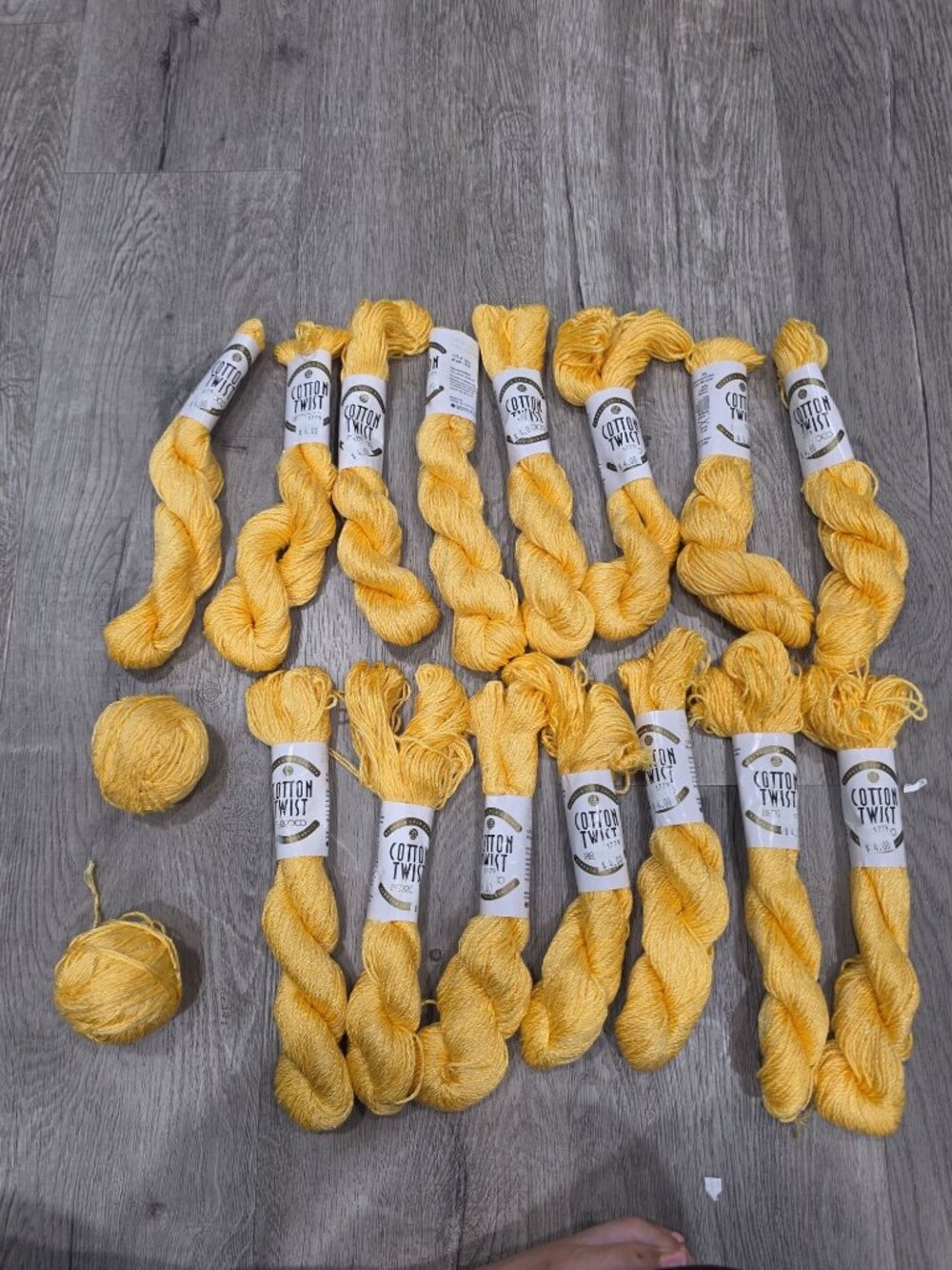 berroco vintage Twist Yellow Yarn Bundle. 2 unrolled large balls and new yarn